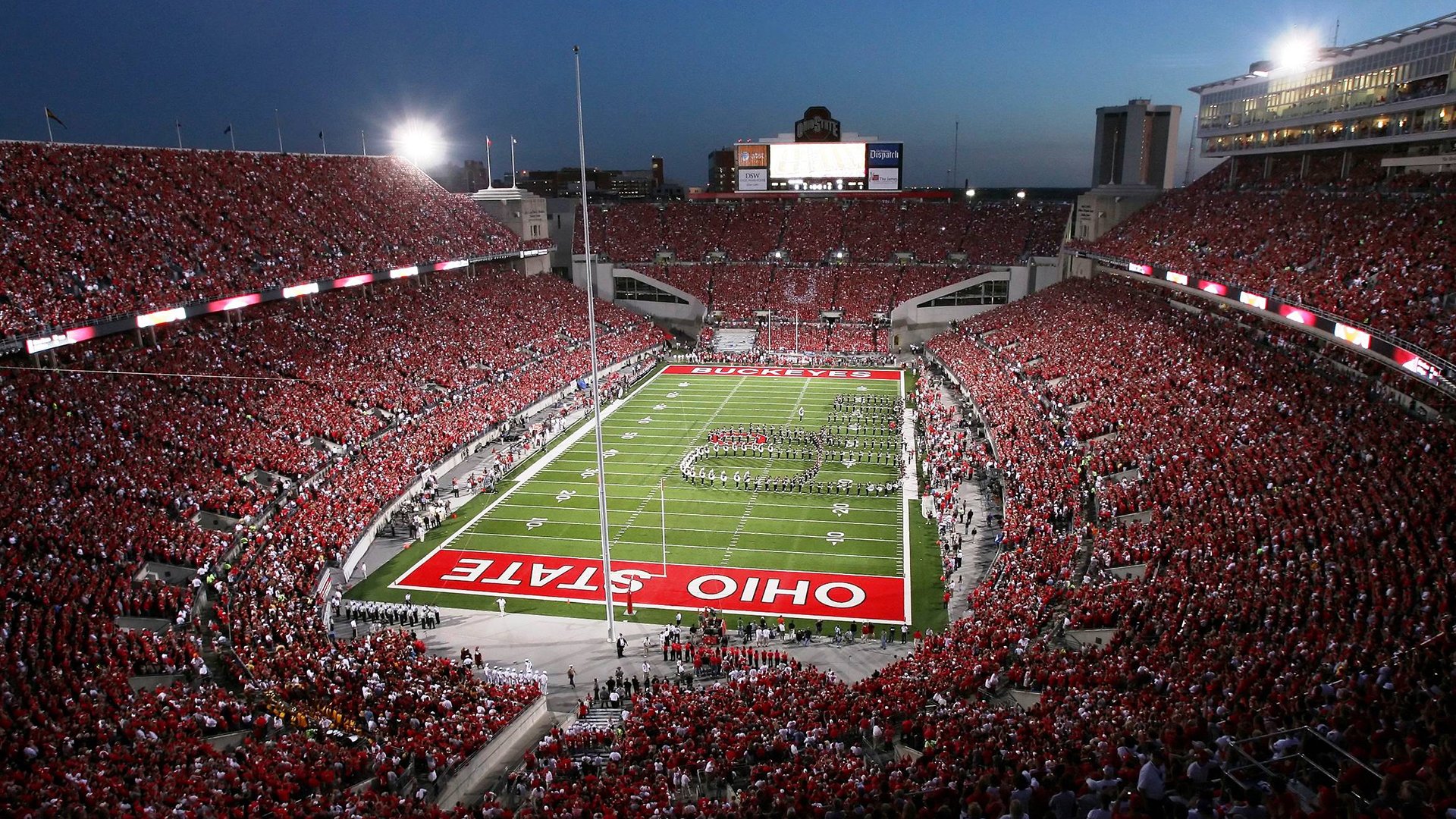 雷霆签下潜力中锋备战常规赛，雷霆主力队员